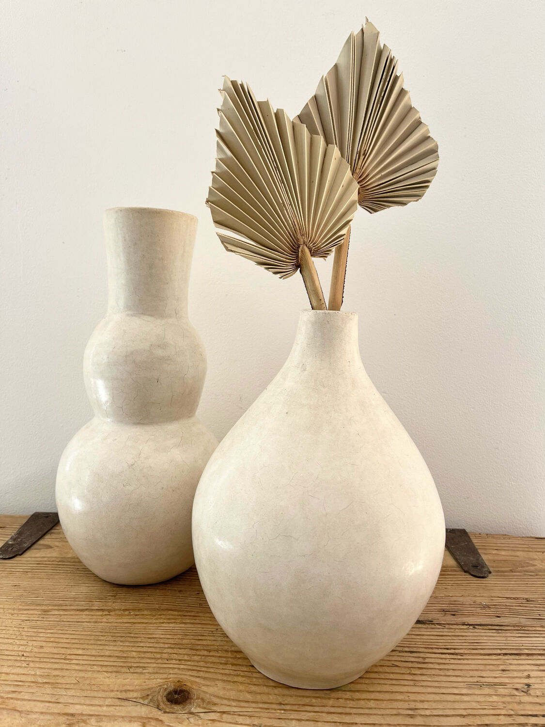 White vase in tadelakt