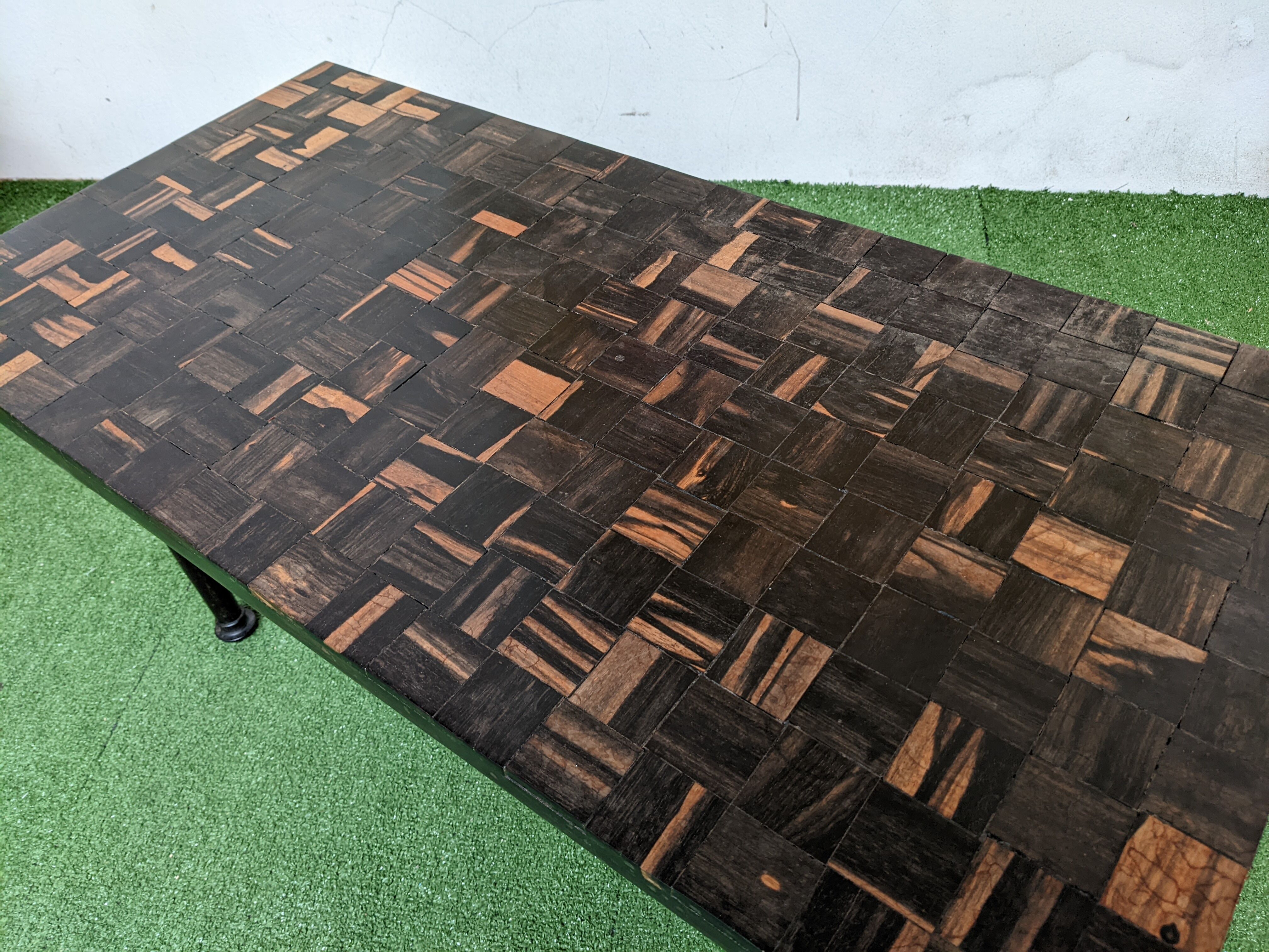 Table basse en ébène de macassar