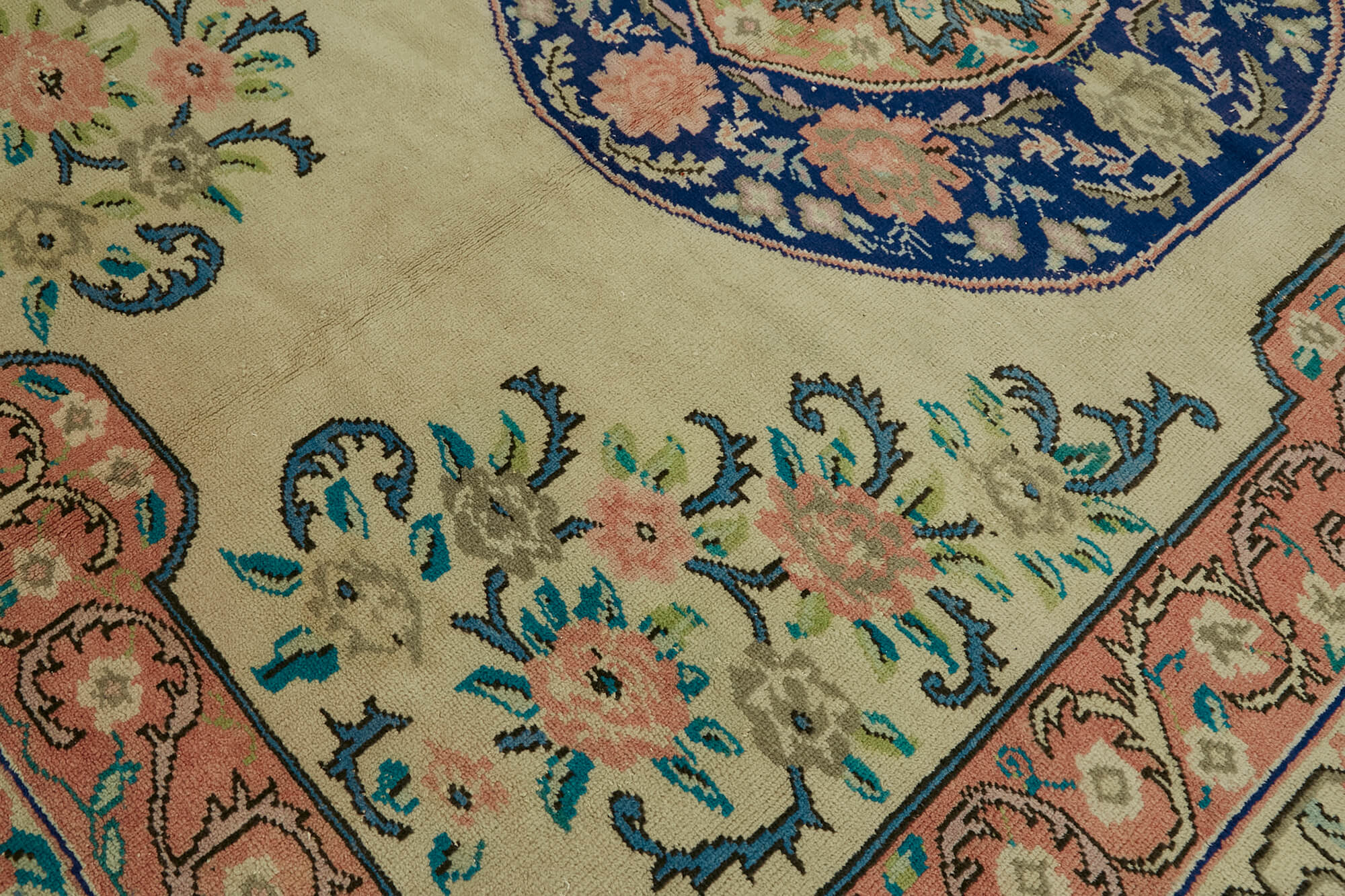 Tapis turc fait à la main des années 1980, 238 cm x 330 cm