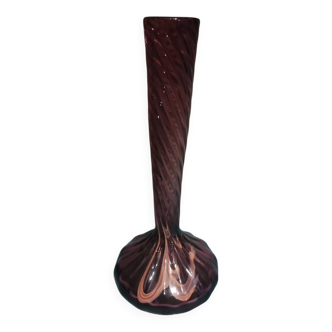 Vase en verre soufflé