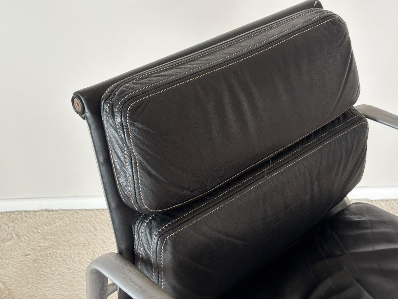 EA208 Soft Pad Chair by Charles and Ray Eames for ICF De Padova, 1973
