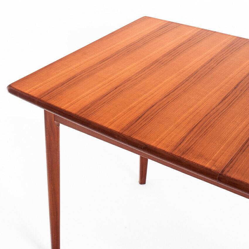 Vintage Scandinavian style table with central extension. Teak wood. France, 1960s