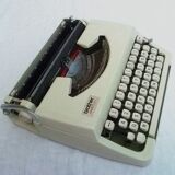 Typewriter Brother model 200