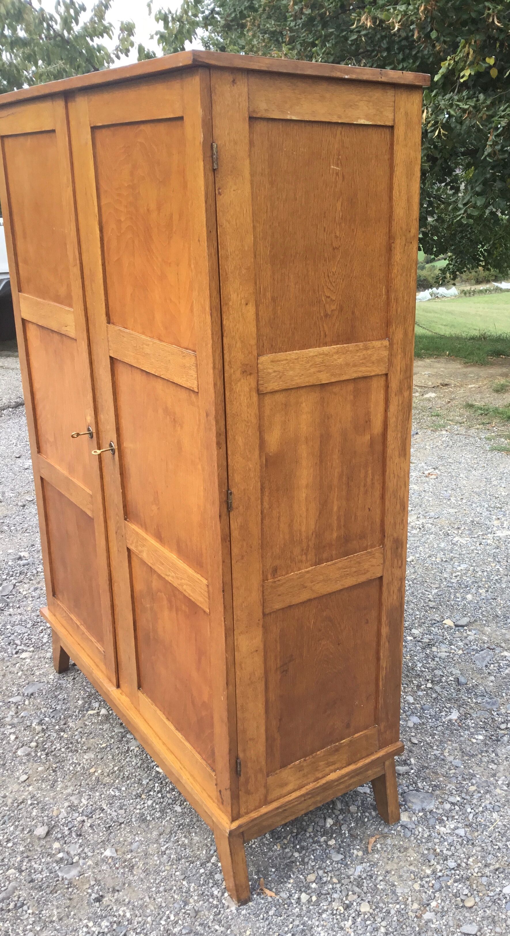 René Gabriel wardrobe