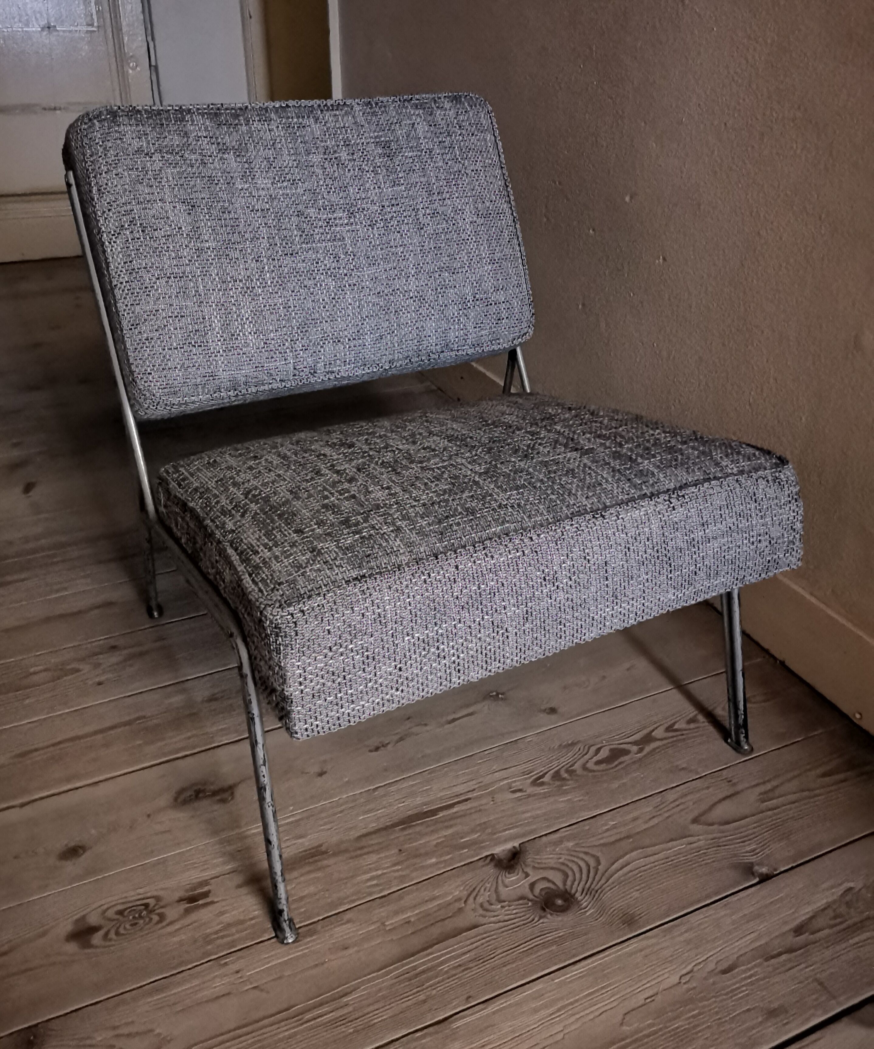 Pair of G2 model heaters by Pierre Gariche