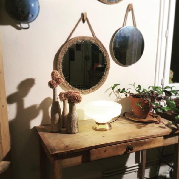 Opaline lamp
