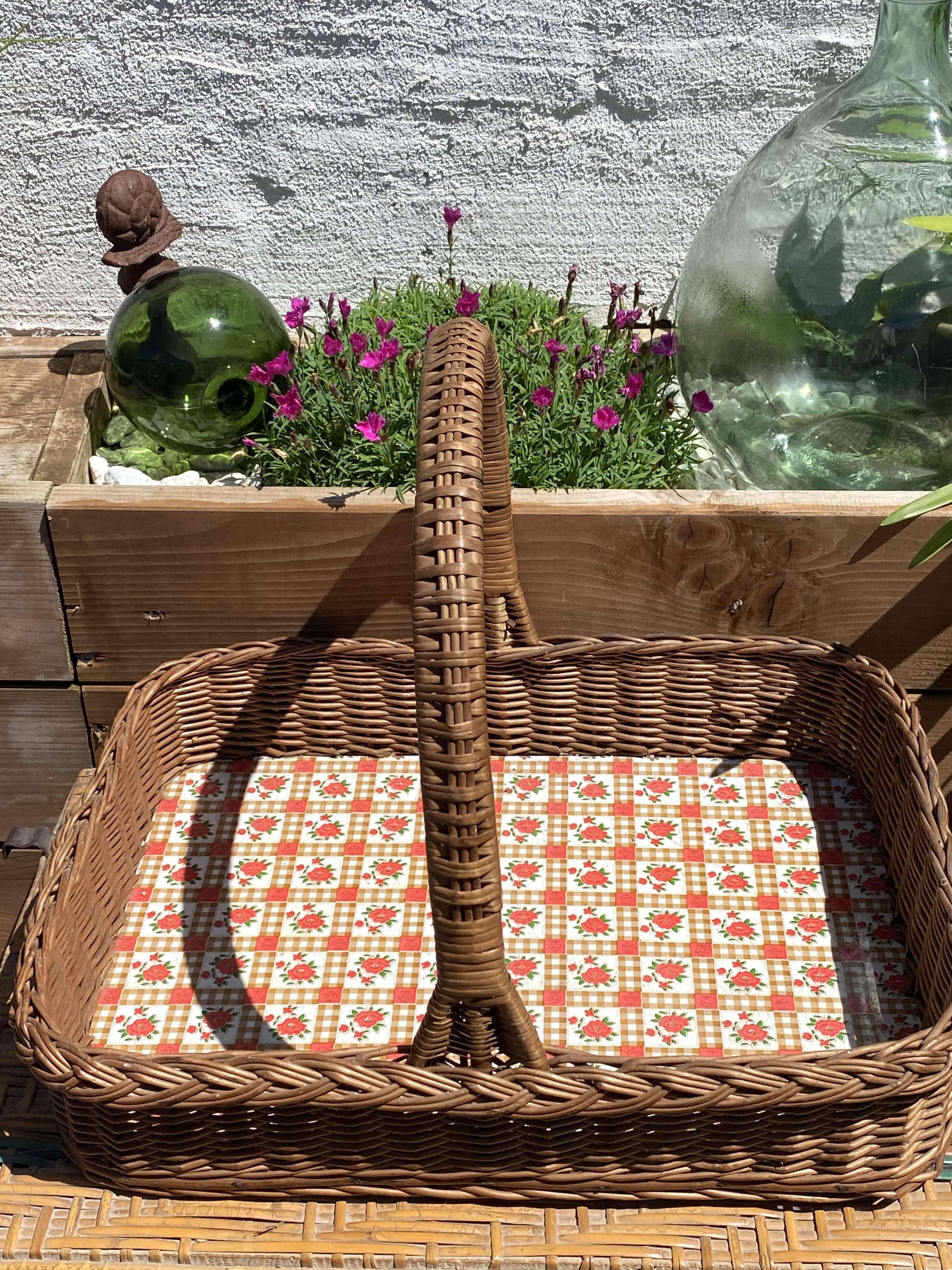 Rattan basket/tray