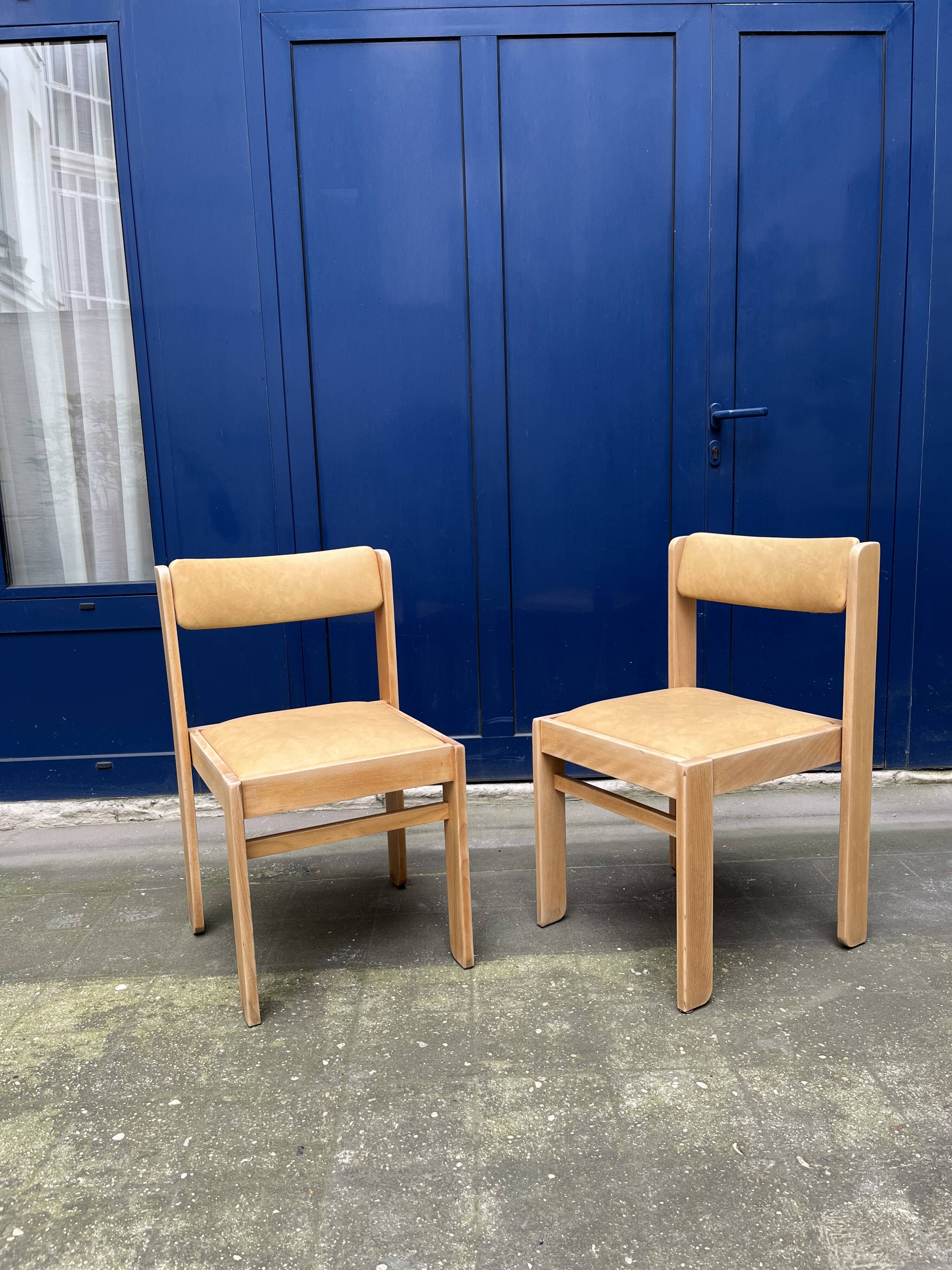 2 chaises dans le goût regain 1960's