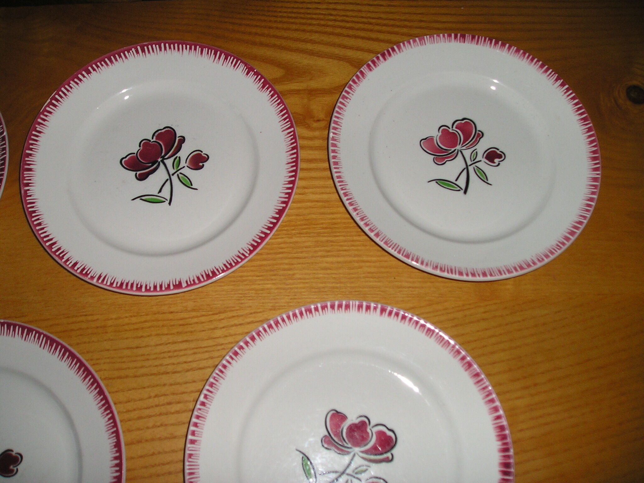 Service de table de 10 assiettes plates et 10 creuses Badonviller