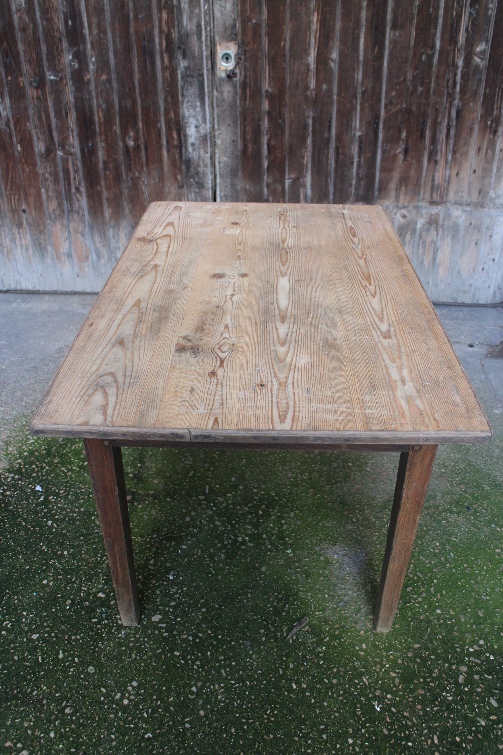 Farm table 133 cm