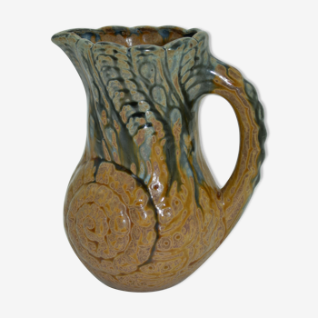 Sandstone pitcher decorated with coils