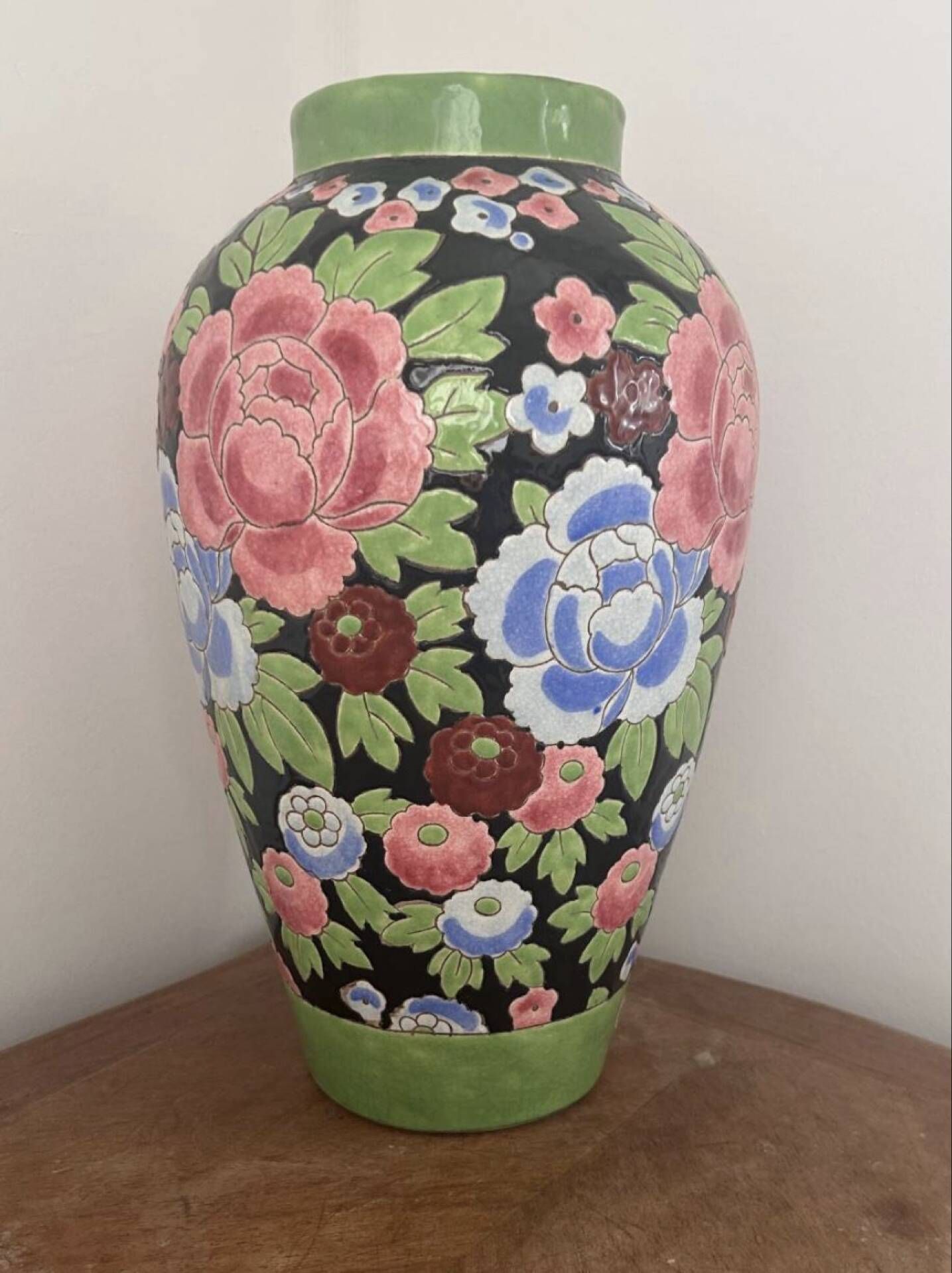 Large Keramis vase – Art Deco period with Peony motif – A splendour