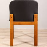 Set of 4  chairs 70s vintage in black leather Italian design