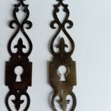 paire d'entrées de serrure anciennes pour meuble,porte,armoire
