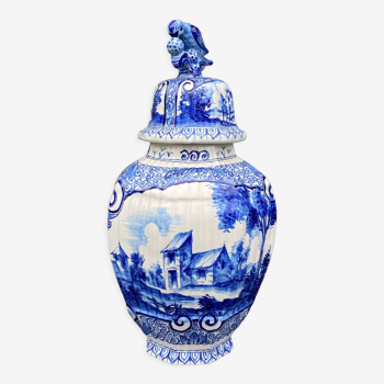 Covered pot Emile Tessier malicorne with blue and white parrot decoration XXth