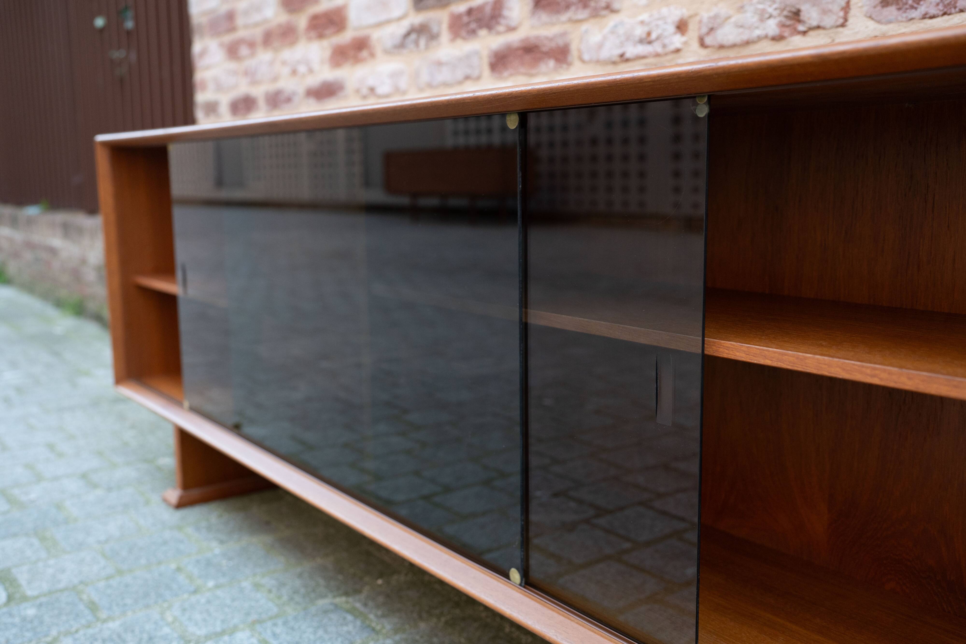Vintage sideboard by Skovby Møbelfabrik (DK), Danish/Scandinavian.
