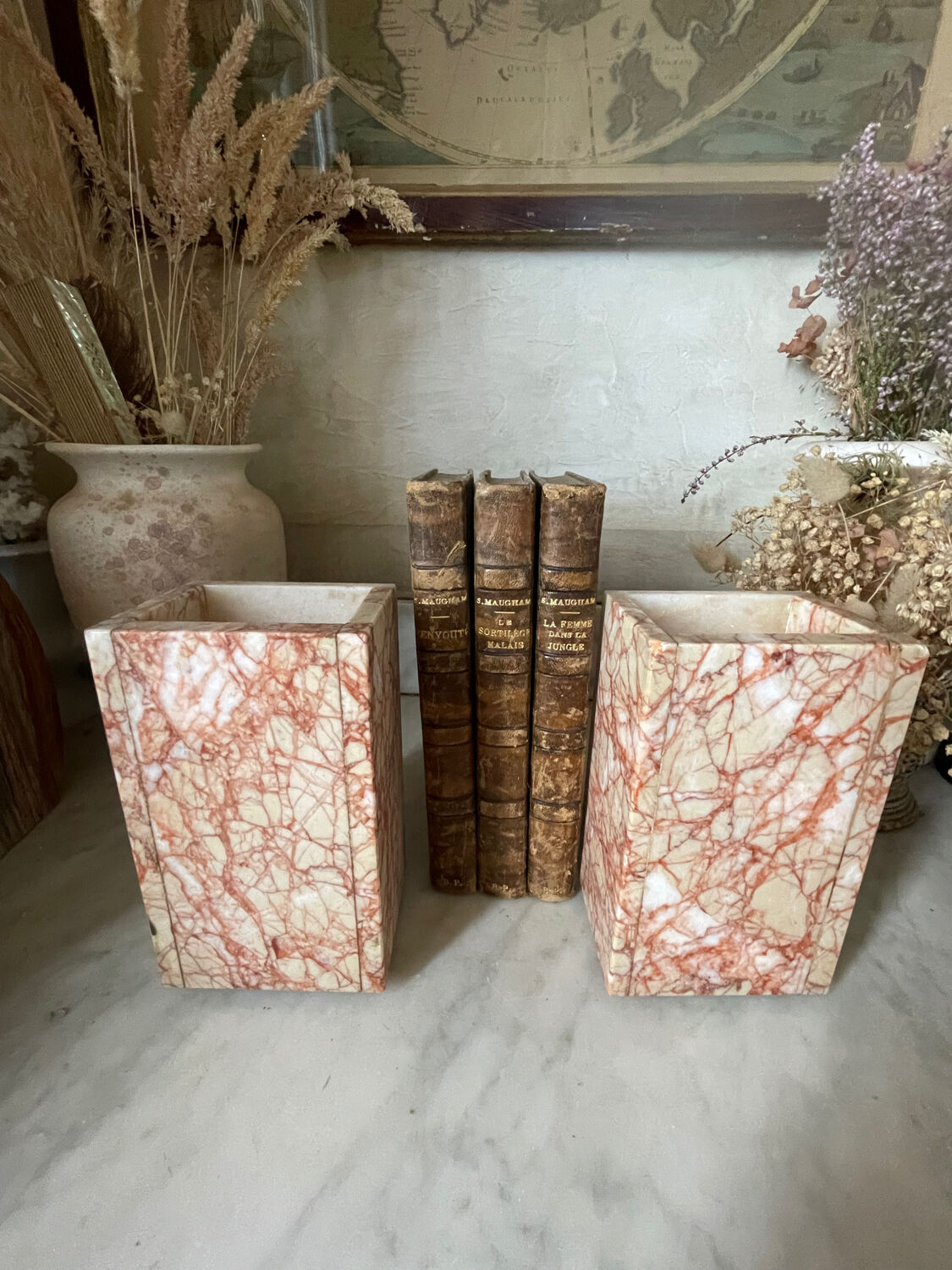 Pair of Art Deco marble and onyx bookends