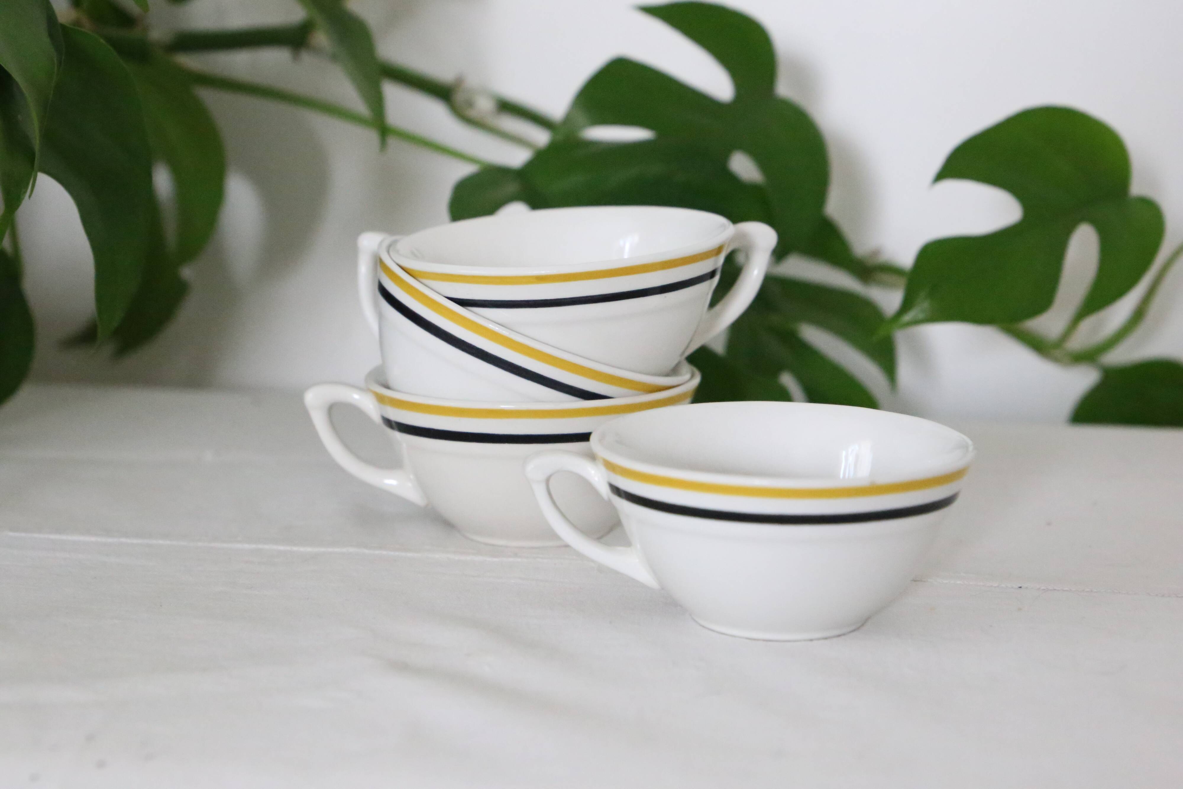 Set of 4 ceramic cups, bistro type, French manufacture