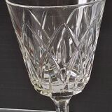 6 large wine glasses in semi-crystal from VMC in good condition.