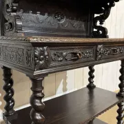 Dessert in oak from the late 19th century in the Henri II style.