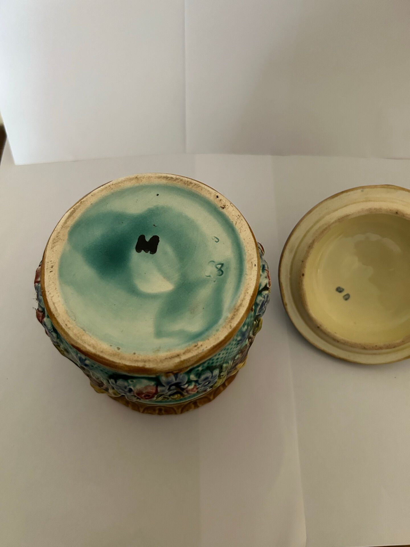 Clay pot