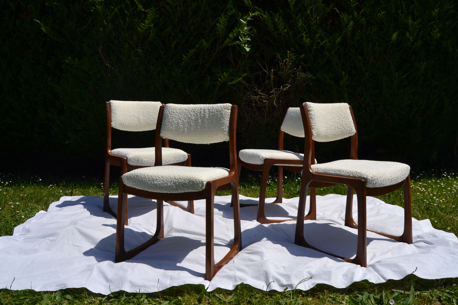 4 Baumann sleigh chairs
