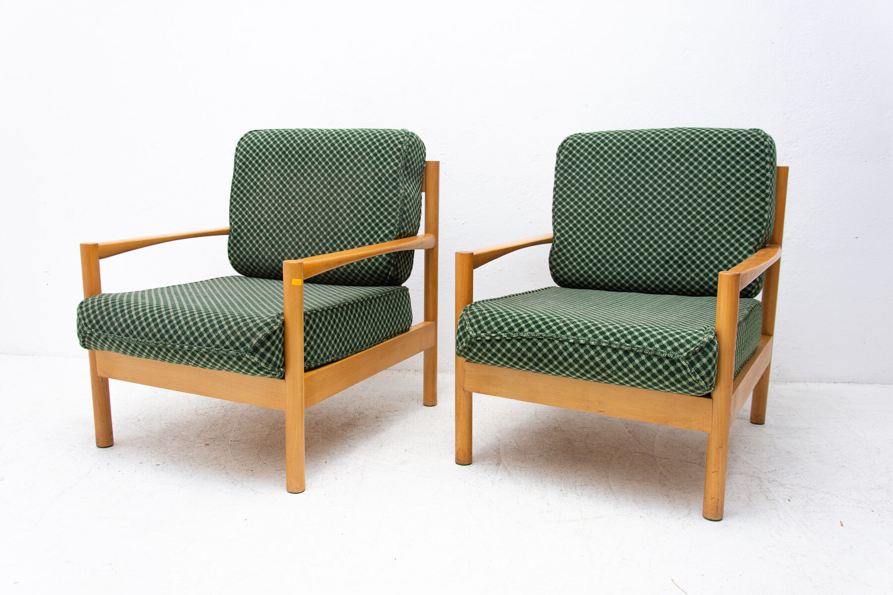 A pair of mid century Scandinavian style armchairs, 1970´s