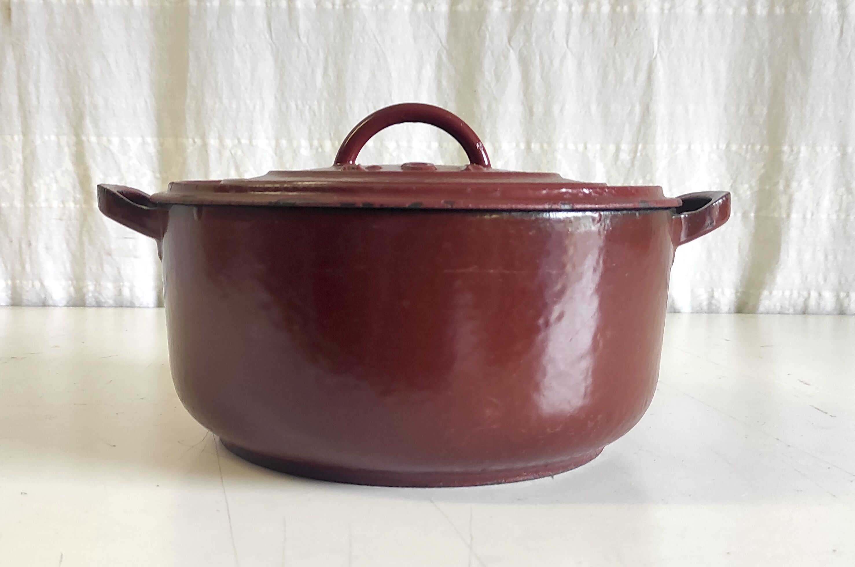 Enamelled cast iron casserole by Godin model n°9p – 40s/50s