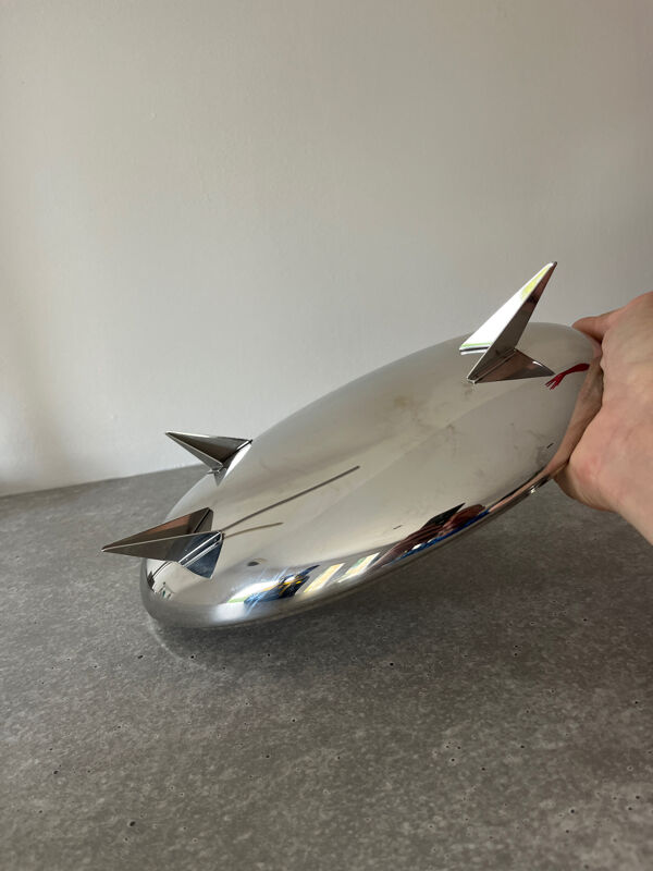 Alessandro mendini officina alessi boîte à chocolat peyrano 1990 coupe