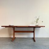 Vintage Skovby extendable oval table teak