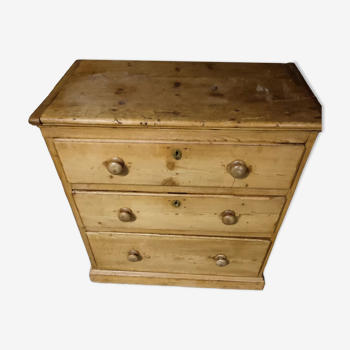 Commode en pin massif