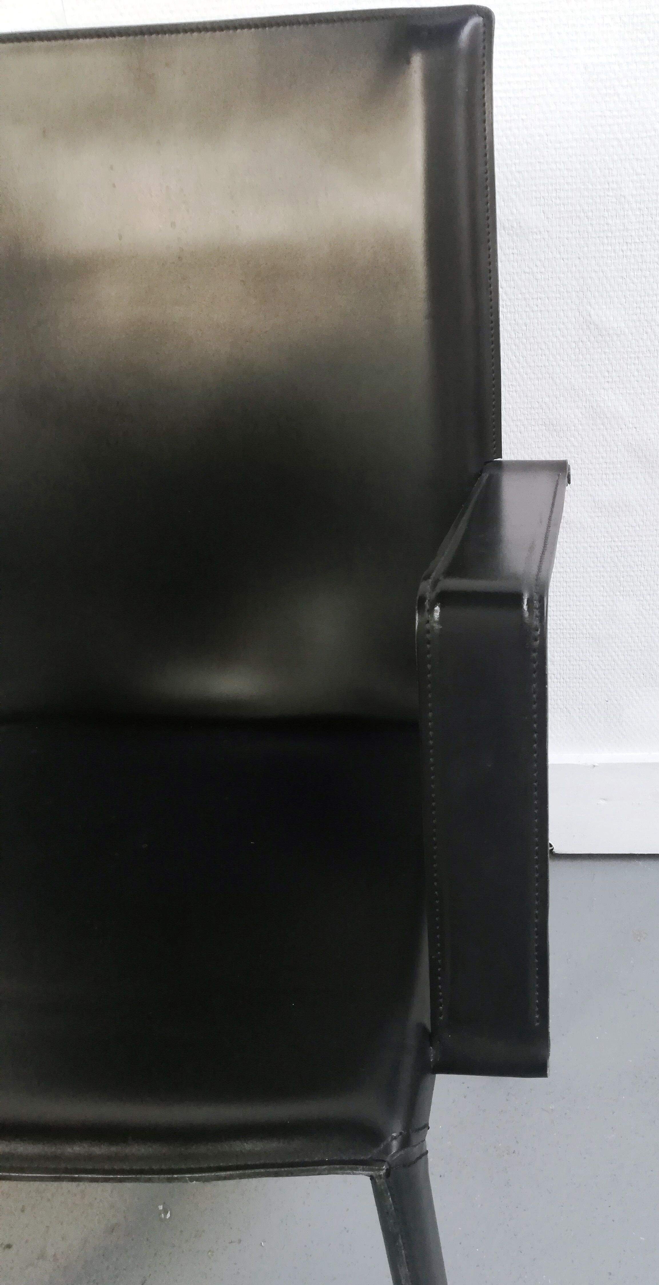 Leather chair Enrico Pellizzoni