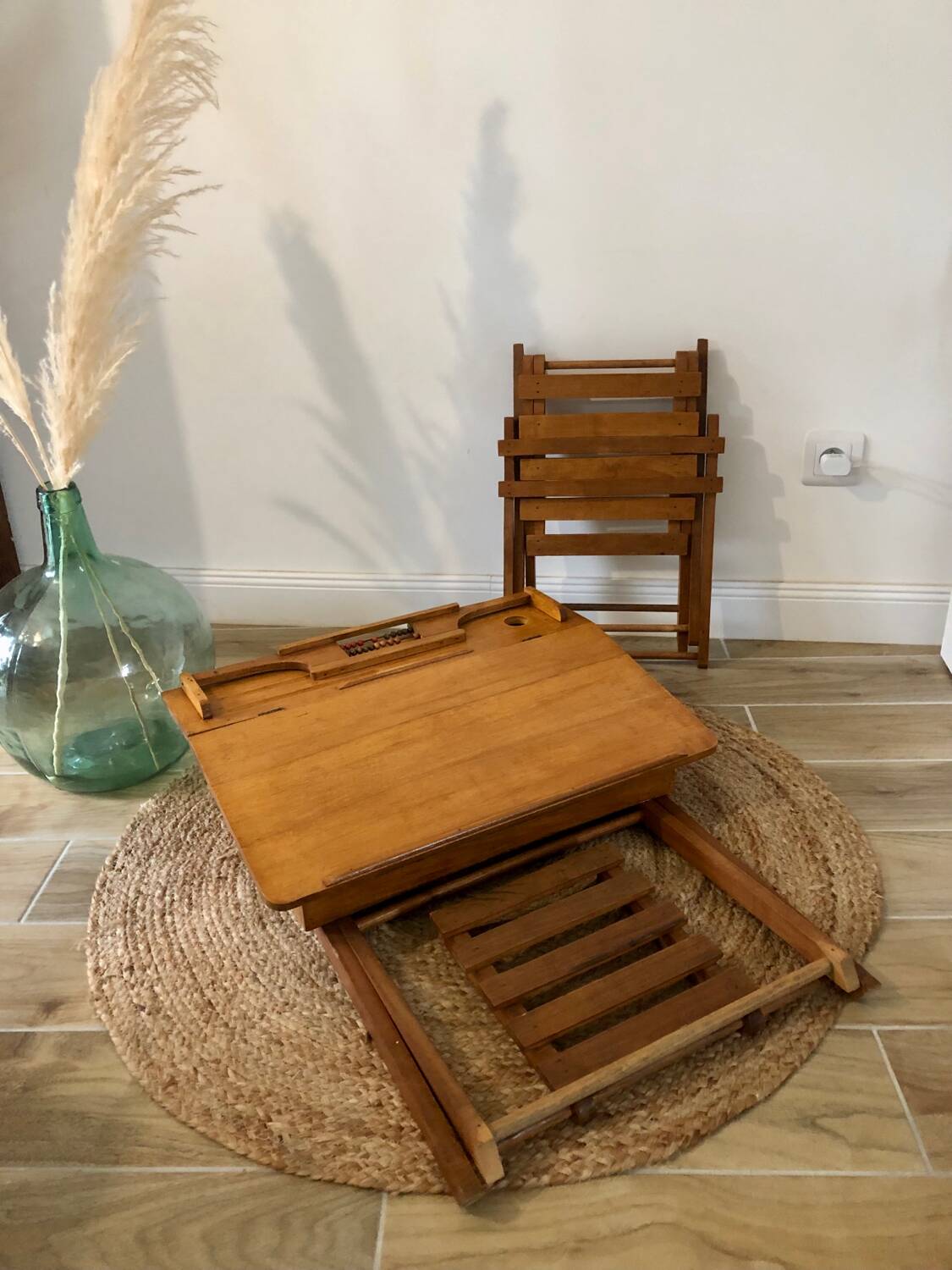 Clerc Pampo children's desk