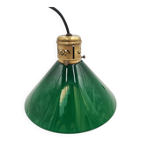 Green opaline suspension
