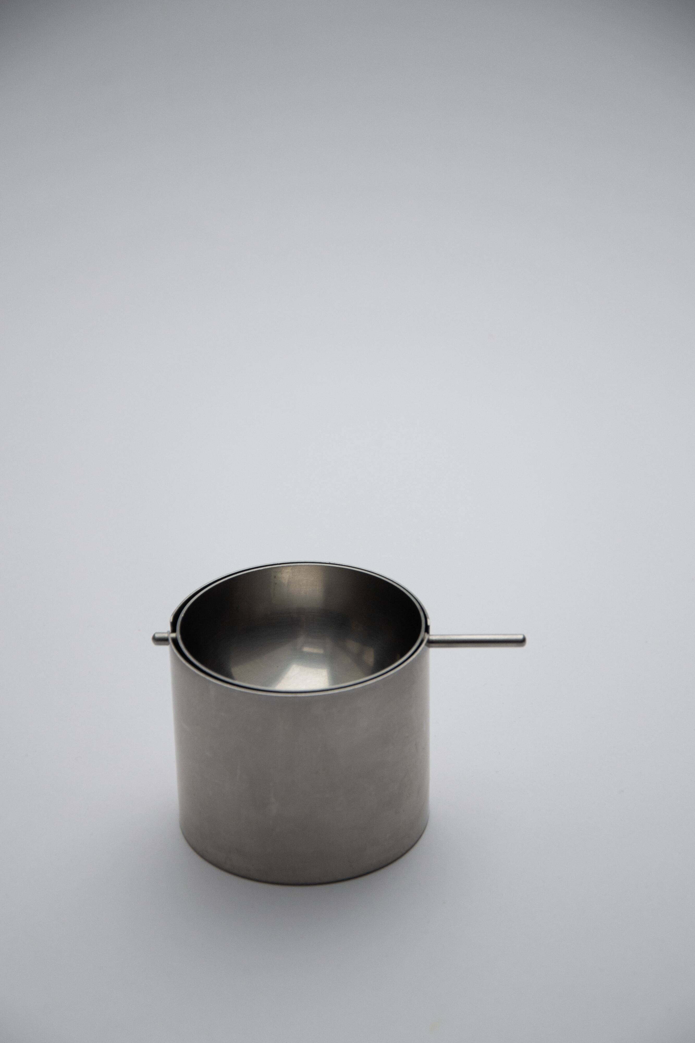 Cendrier "Revolving" par Arne Jacobsen -Cylinda line, 1967