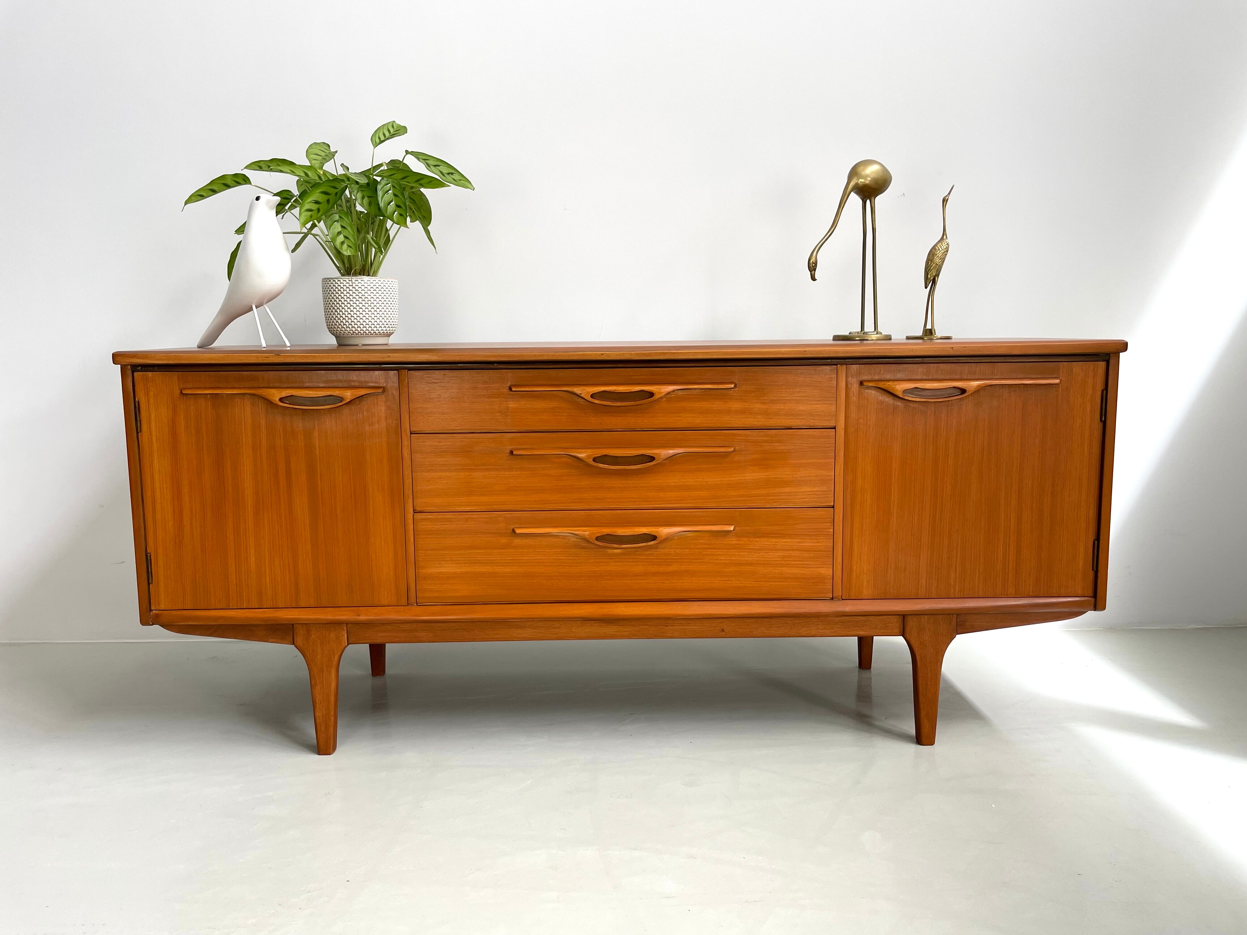 Vintage Jentique sideboard 1960's