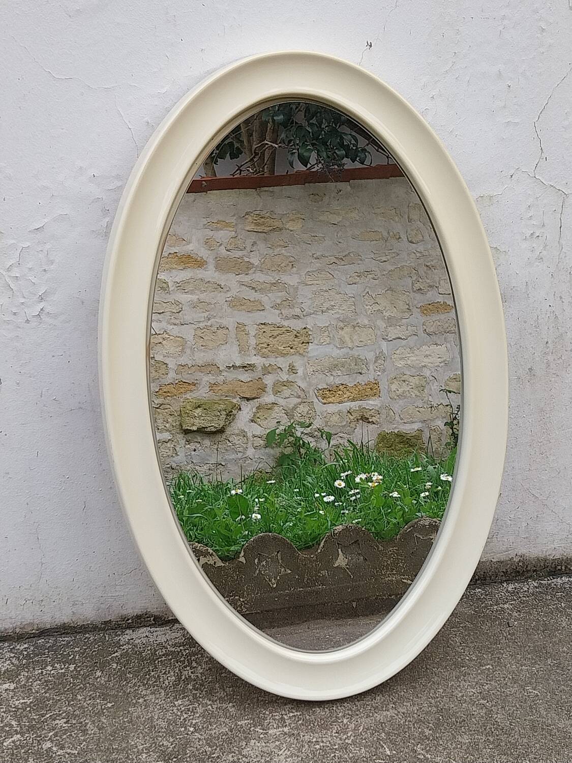 Oval mirror from the 70s