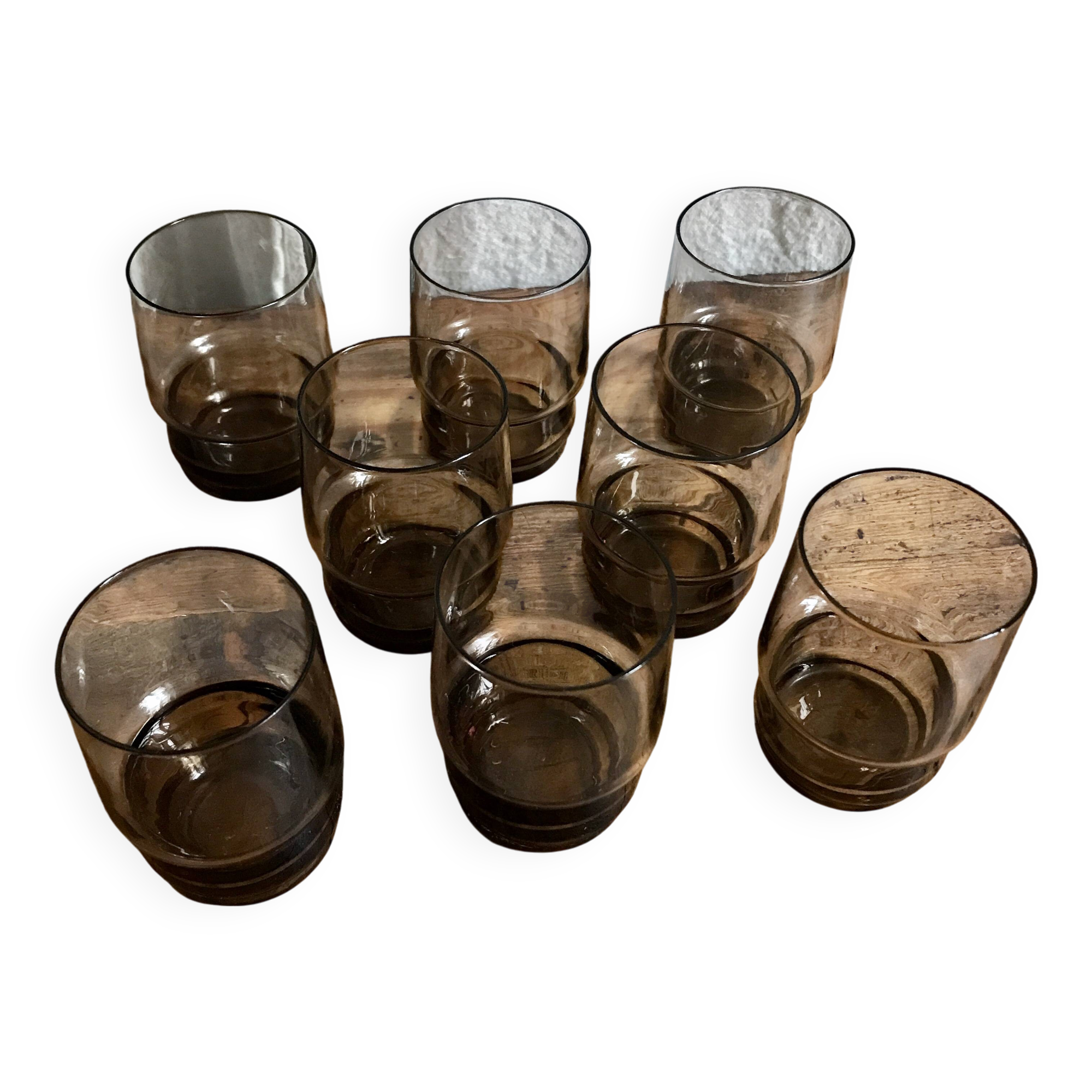 Medium vintage smoked glasses