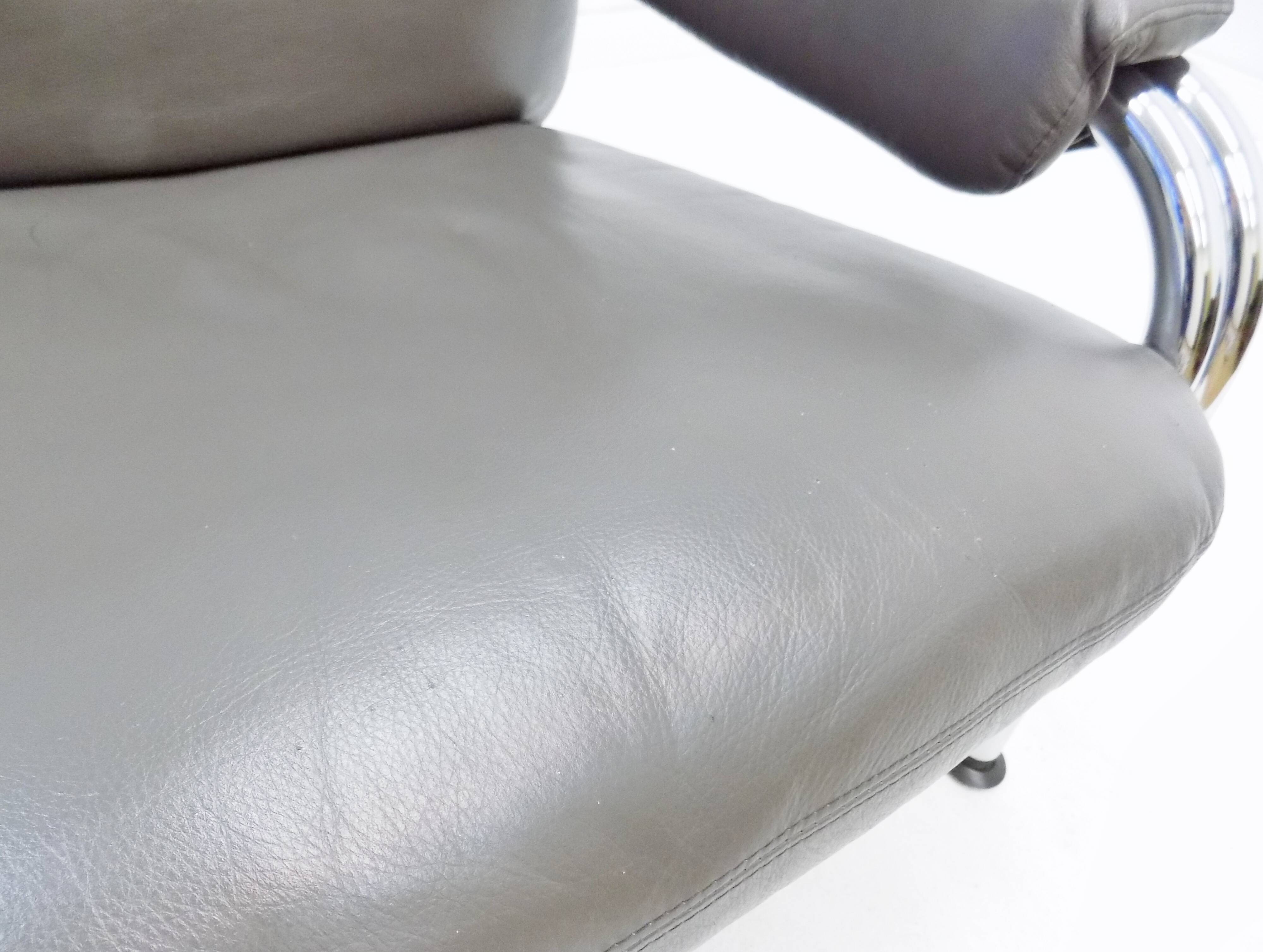 Fauteuil en cuir Kangourou De Sede par Hans Eichenberger