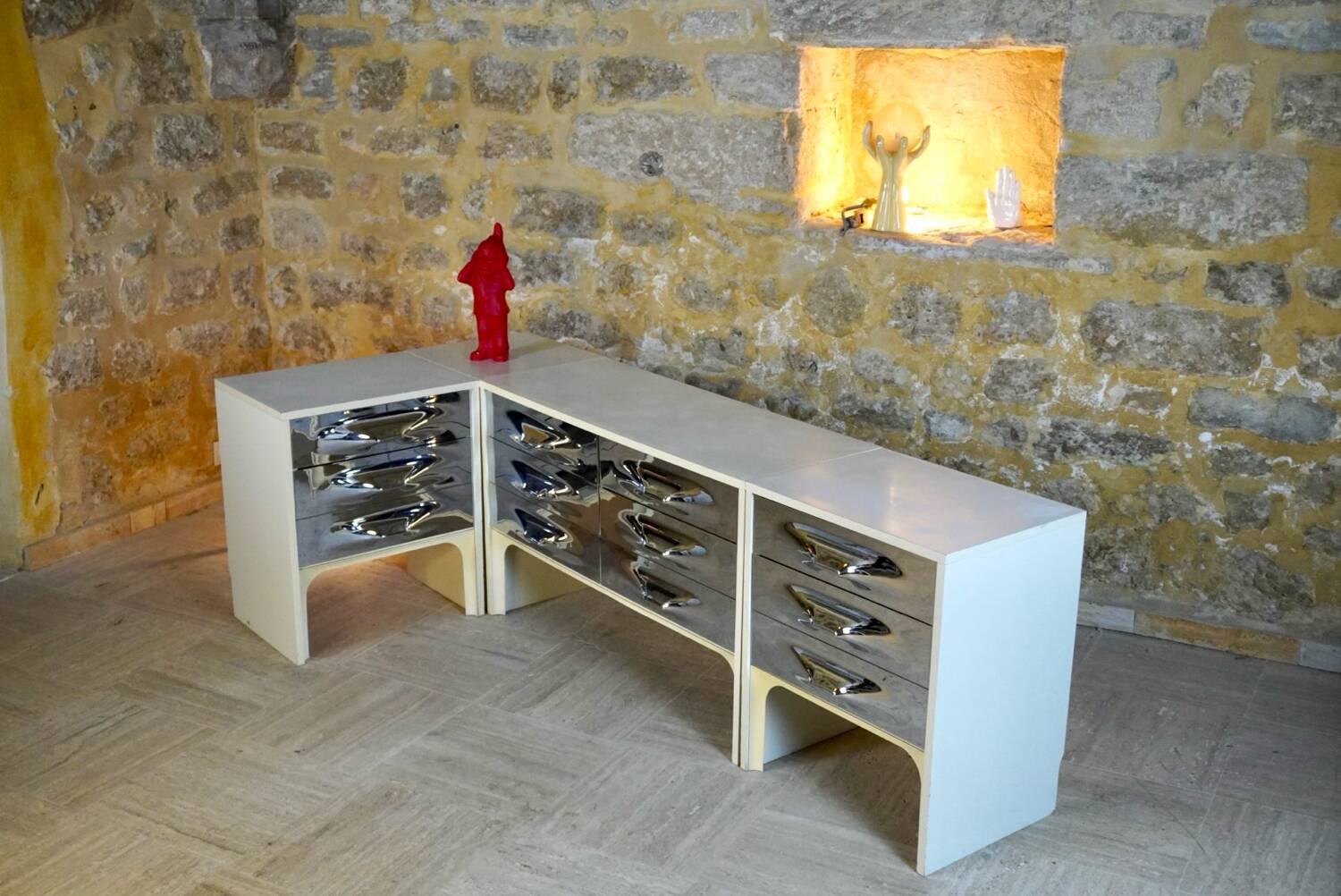 Raymond Loewy DF2000 chest of drawers and bedside tables