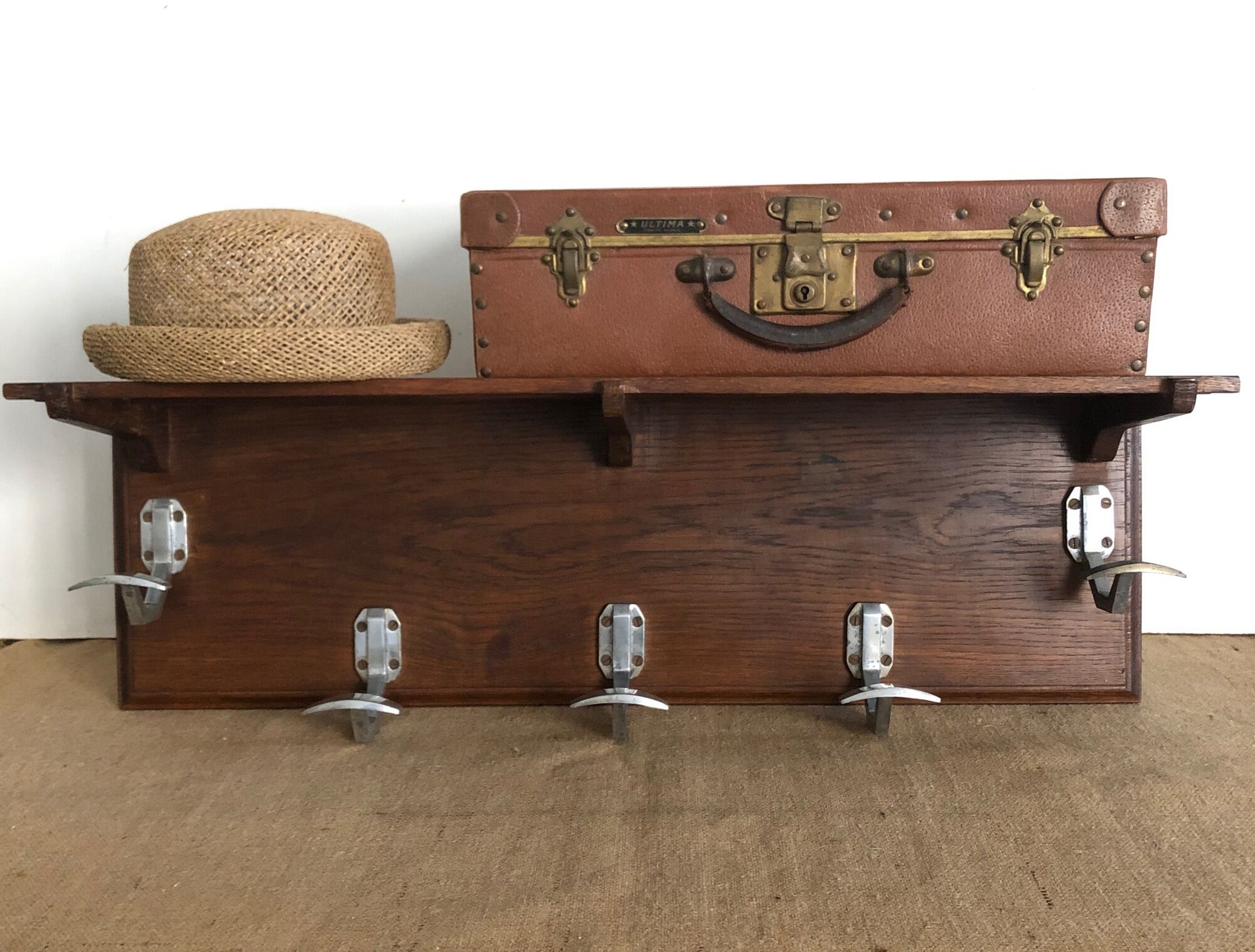 Portemanteau et porte-chapeaux, années 40