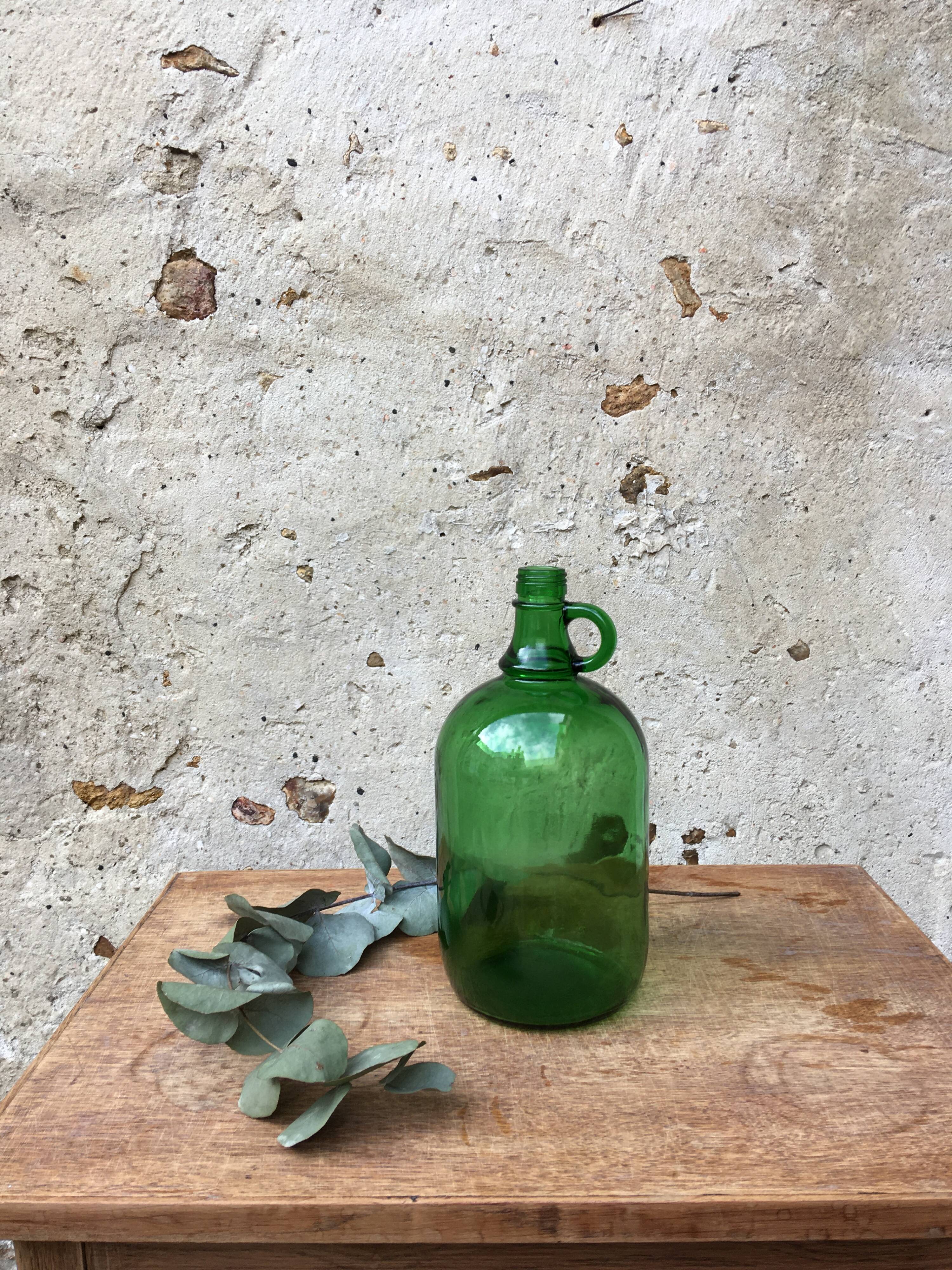 Old demijohn 2L