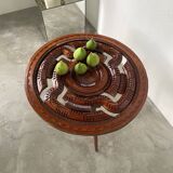 Table basse années 60 tripode bois ciselé