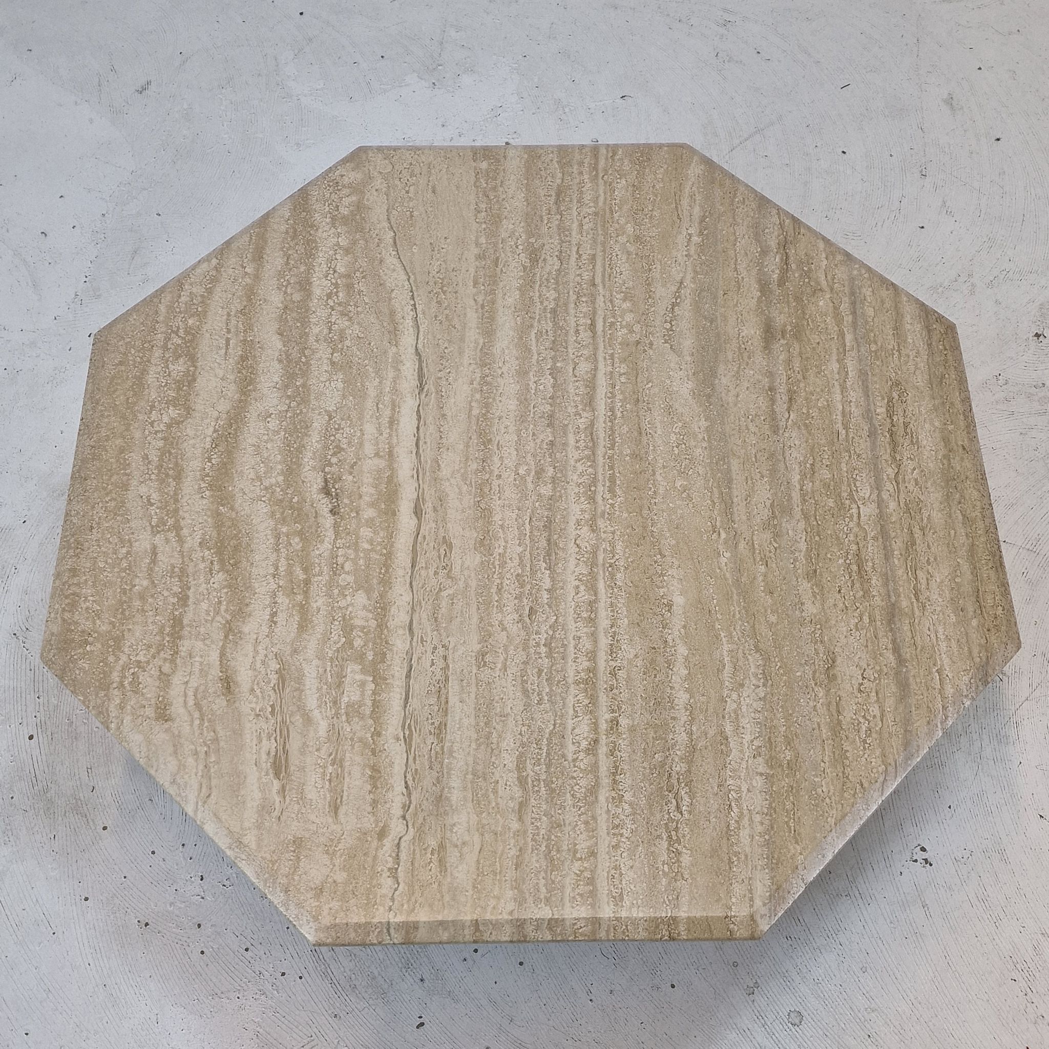 Table basse octogonale italienne en travertin, années 1980