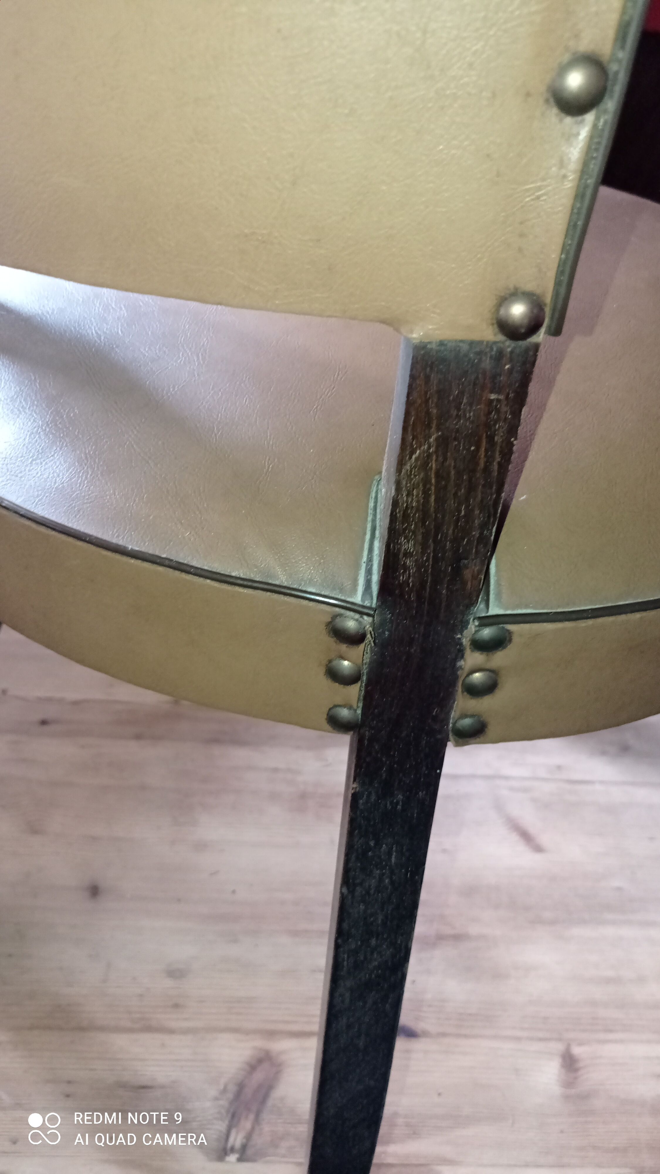 Bridge chair