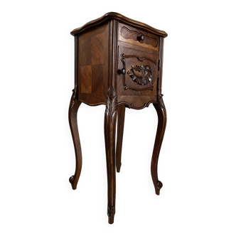 Bedside table / bedside table in veneered wood, molded and carved with foliage Louis XV style