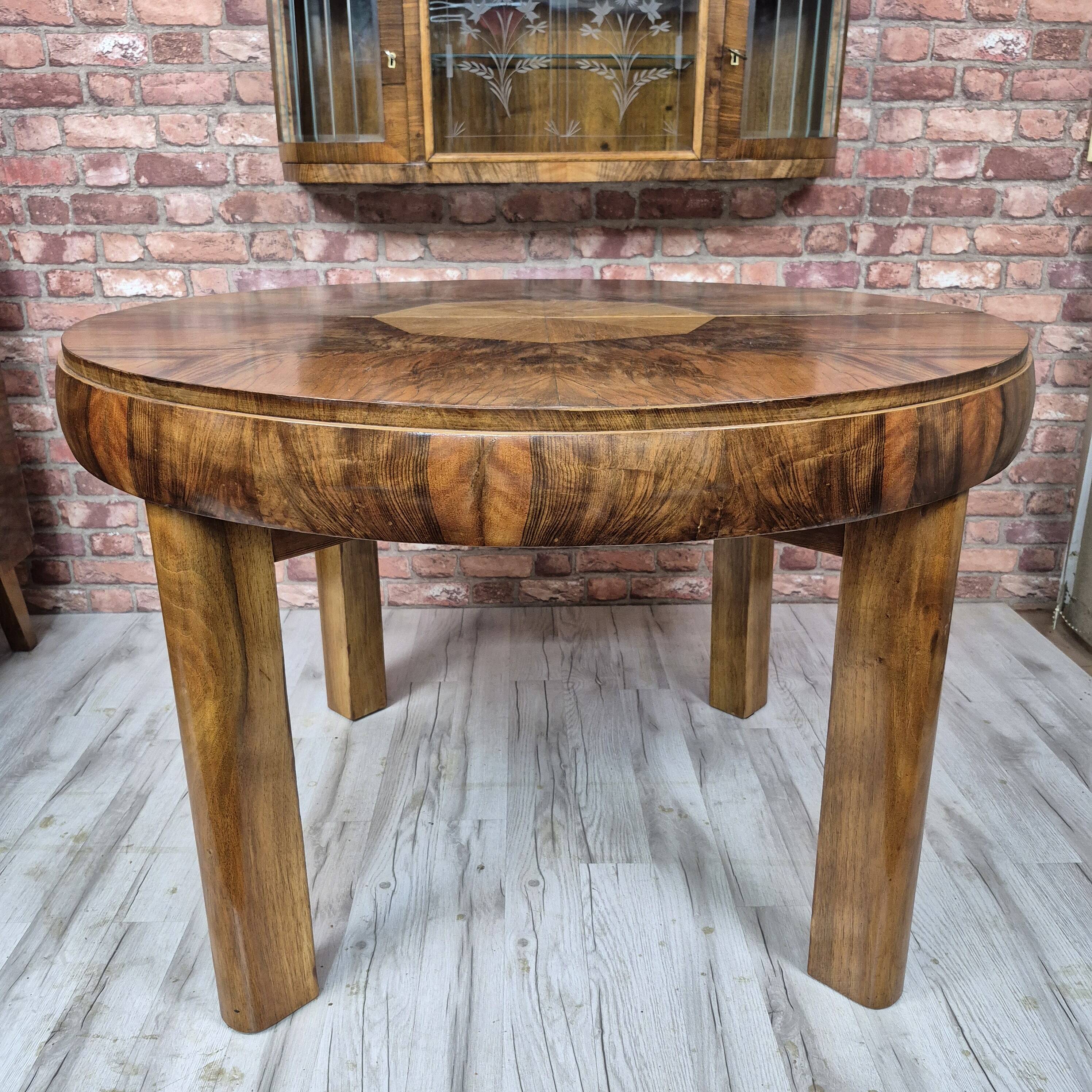 Authentic Art Deco Burl Walnut Round Extending Dining Table 1930s