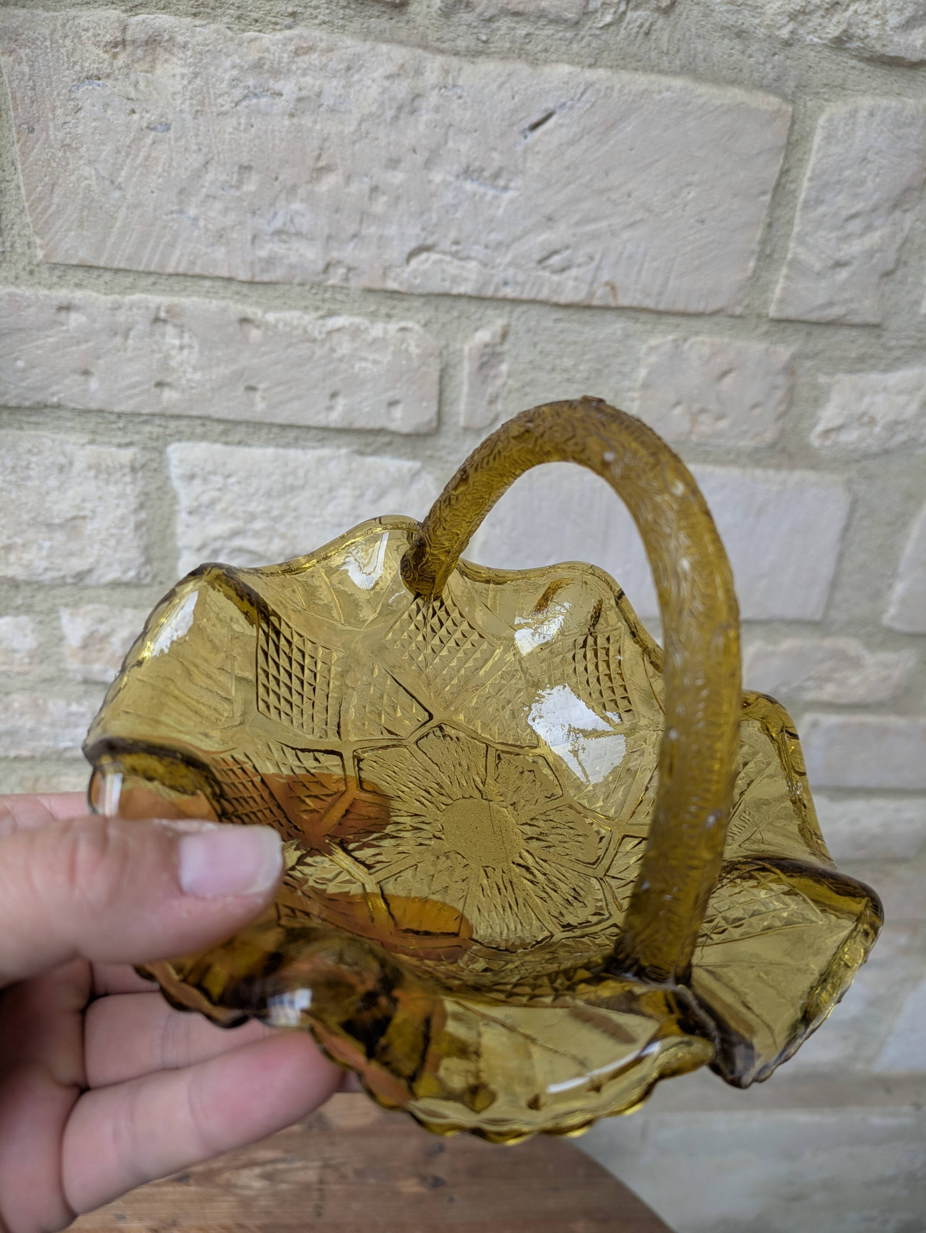 Small amber yellow glass pocket basket Portieux France