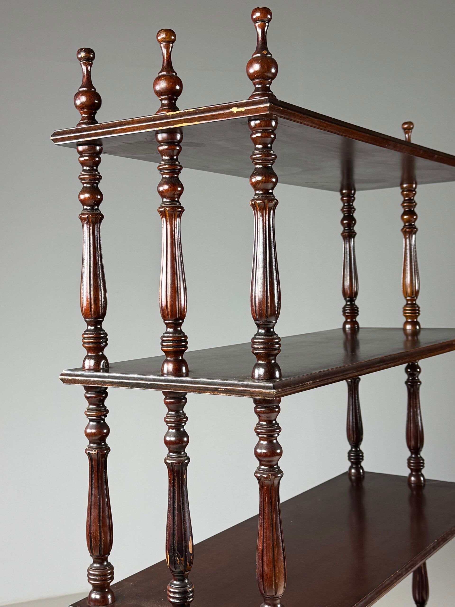 French mahogany étagère