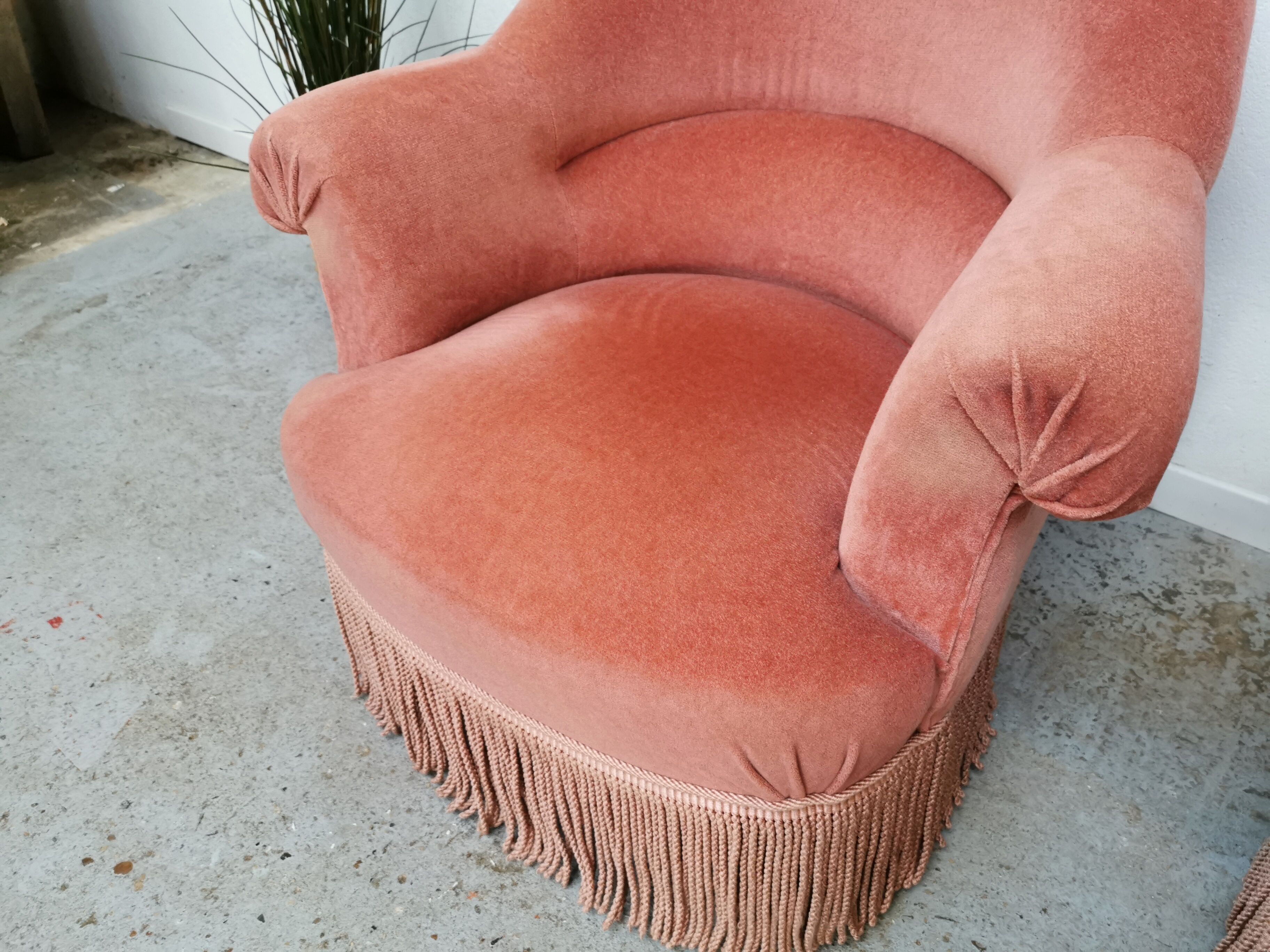 Paire de fauteuils crapaud vintage